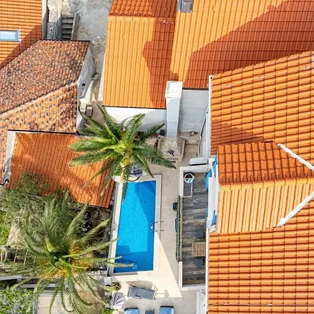 Villa Capitis In The Centre Apartament *