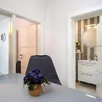 Apartment Capitis In The Centre *